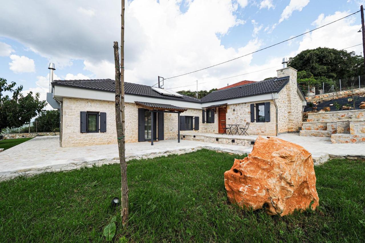 Εξοχικό σπίτι Stonehouse Grace